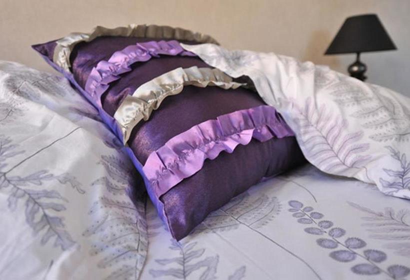 مبيت وإفطار Domaine De Belcayre