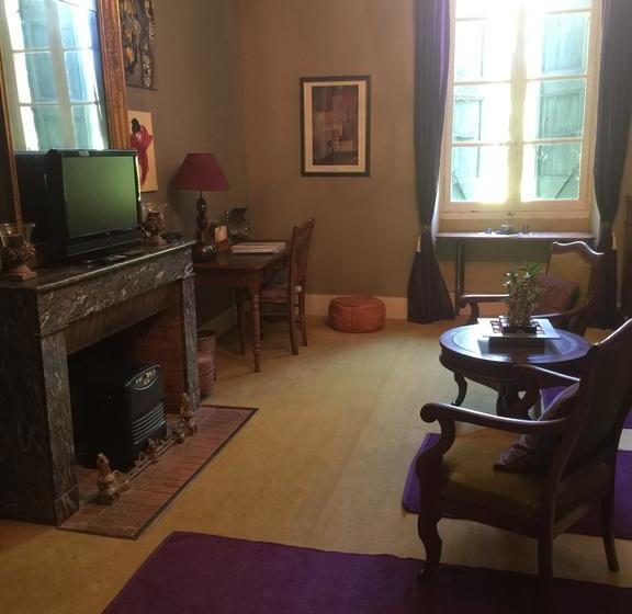 민박 Domaine De La Vivarié