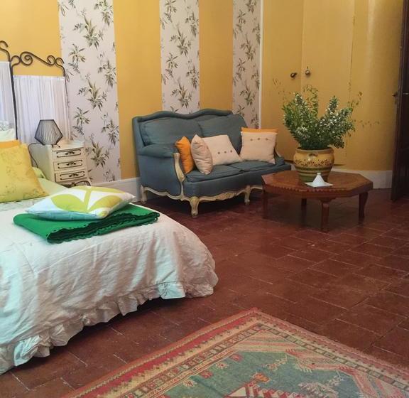 민박 Domaine De La Vivarié