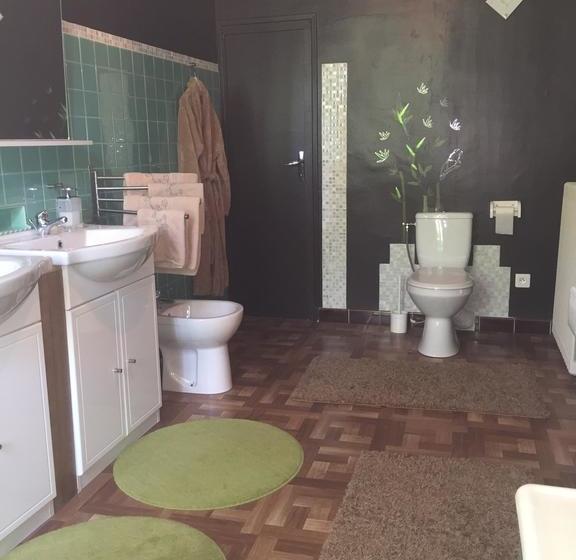 민박 Domaine De La Vivarié