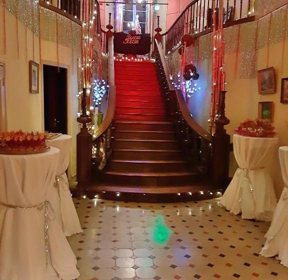 민박 Domaine De La Vivarié