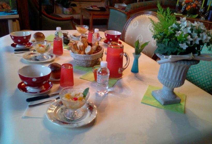 مبيت وإفطار En Bord De Seine