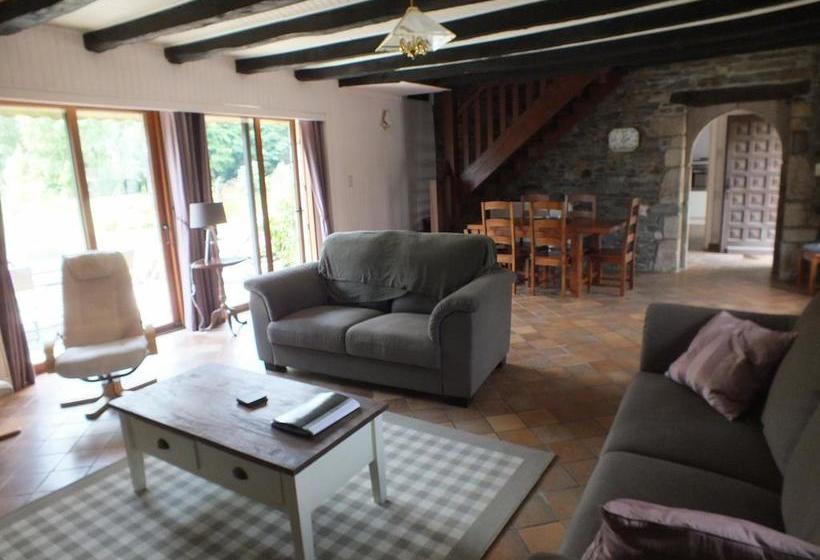 Bed and Breakfast Gites De Lenvos