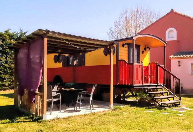 ベッドアンドブレックファースト Gites Et Roulottes Du Grand Puits