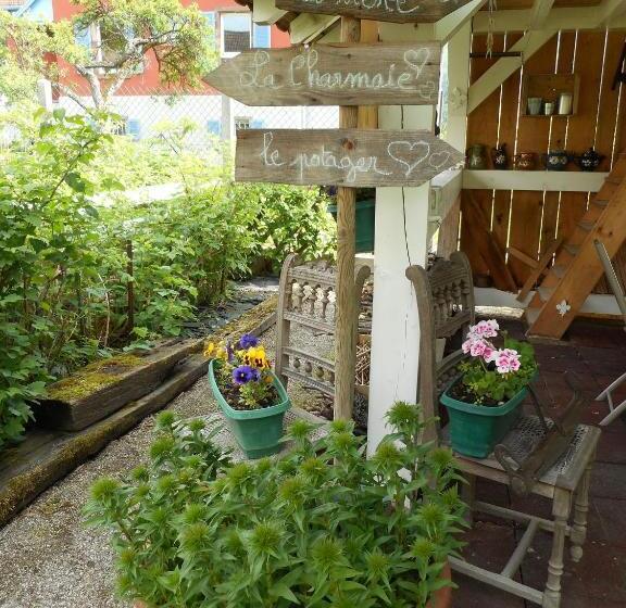 مبيت وإفطار Gîte La Charmaie