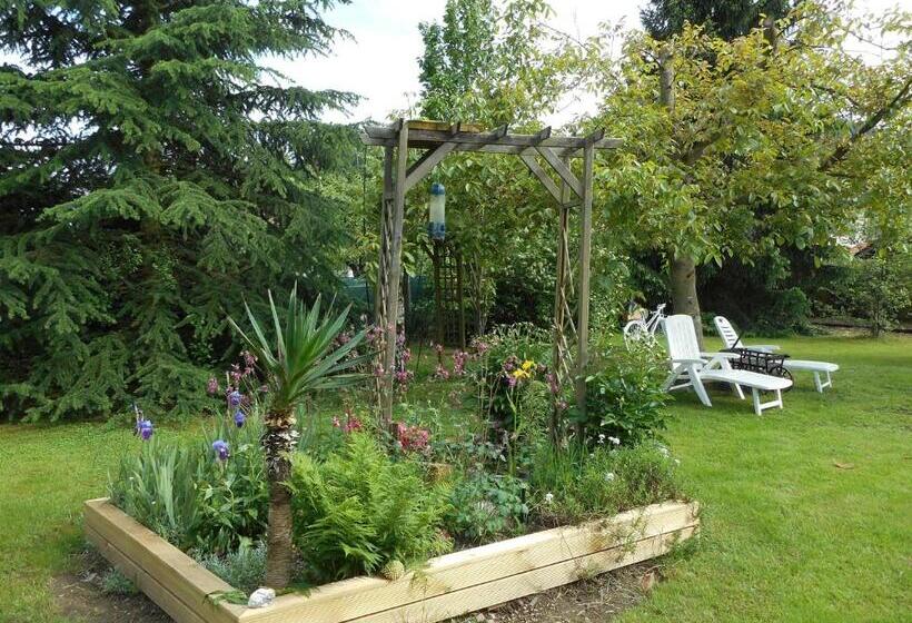 مبيت وإفطار Gîte La Charmaie