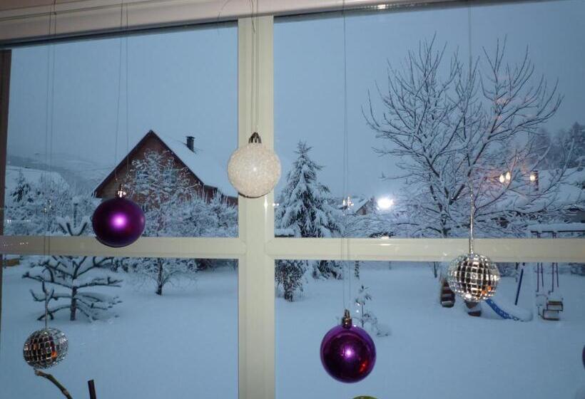 住宿加早餐  Gîte La Charmaie