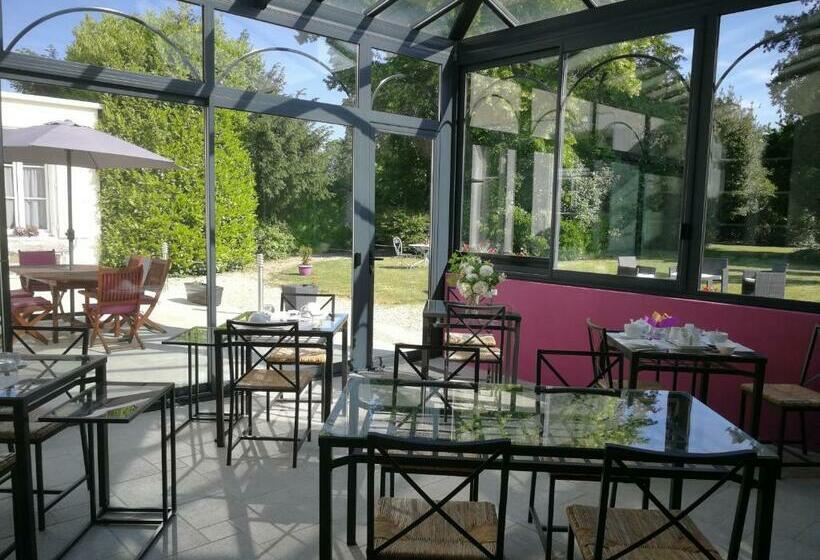 住宿加早餐  H De Surgères