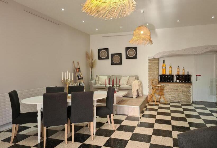 Bed and Breakfast La Bastide Des Arts