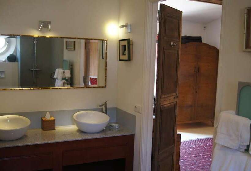 צימר La Cour Carrée