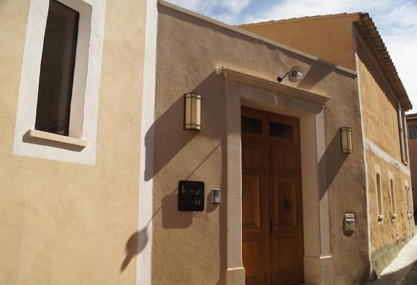 צימר La Cour Carrée