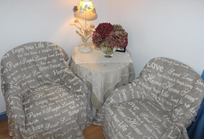 Bed and Breakfast La Demeure Aux Hortensias