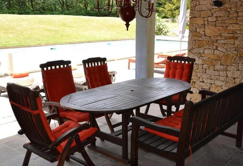 צימר La Devinière