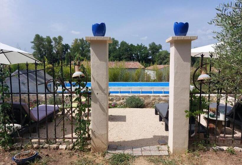 مبيت وإفطار La Flor Azul