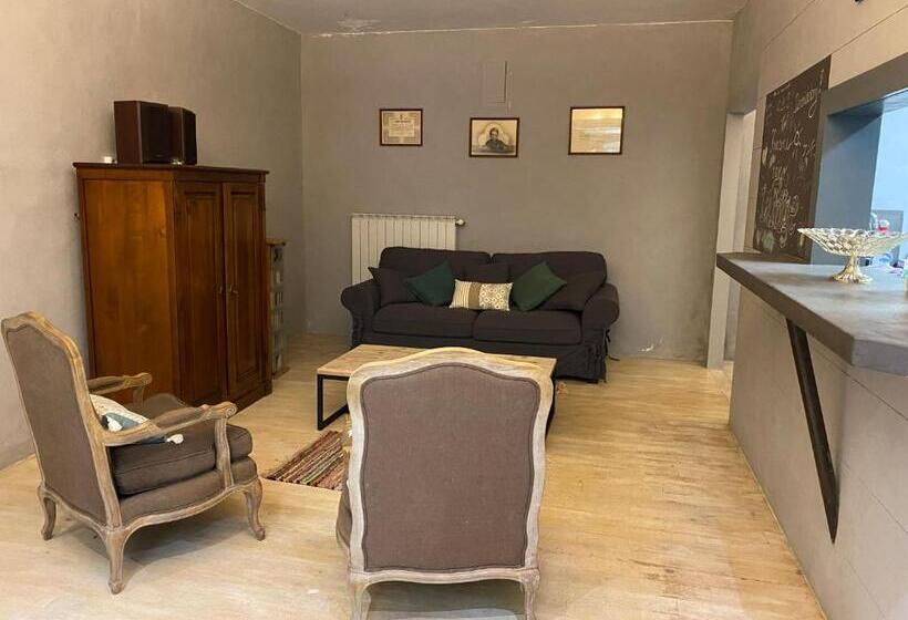 ベッドアンドブレックファースト La Forge