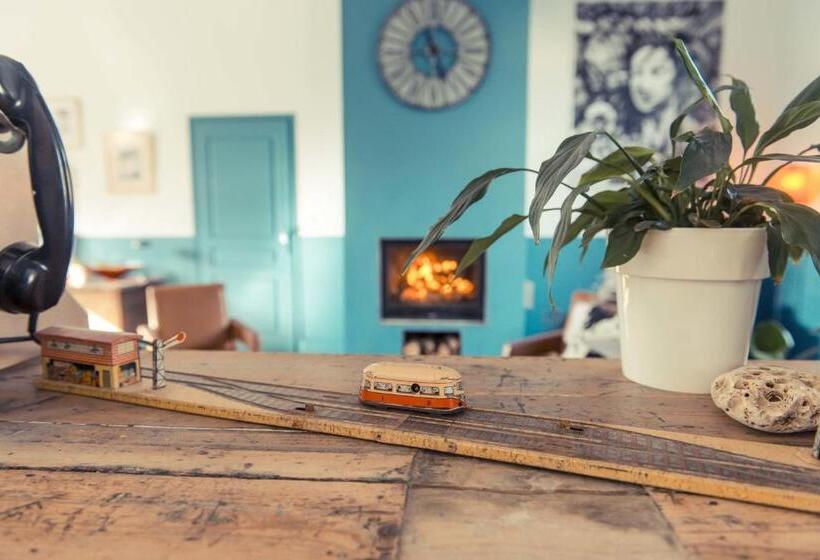 ベッドアンドブレックファースト La Gare De Millas Chambres D'hôtes