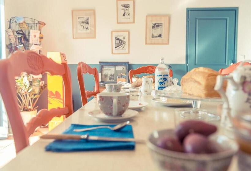 ベッドアンドブレックファースト La Gare De Millas Chambres D'hôtes