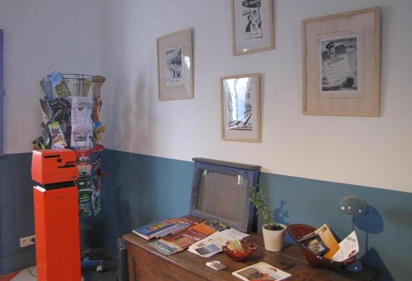 ベッドアンドブレックファースト La Gare De Millas Chambres D'hôtes