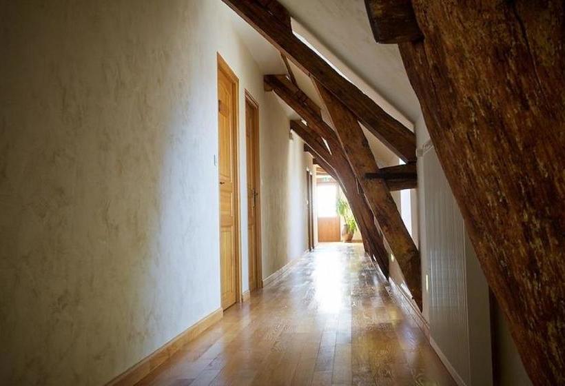 Bed and Breakfast La Grange De Boulaines
