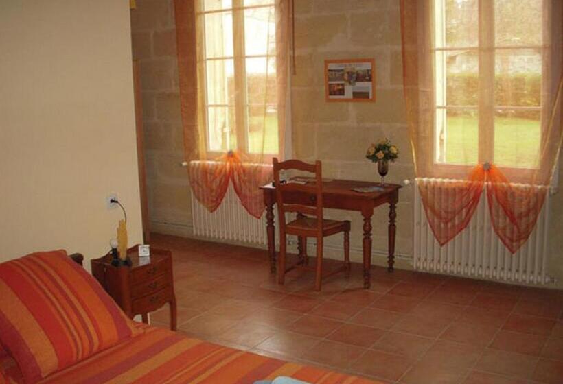 Bed and Breakfast La Maison Des Aurélines