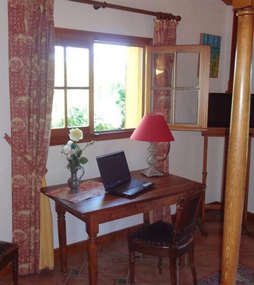 مبيت وإفطار La Minauderie