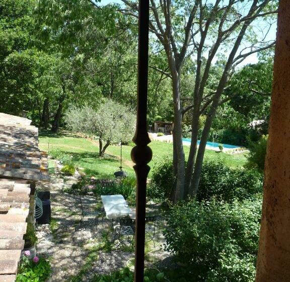 مبيت وإفطار La Rose Des Vents