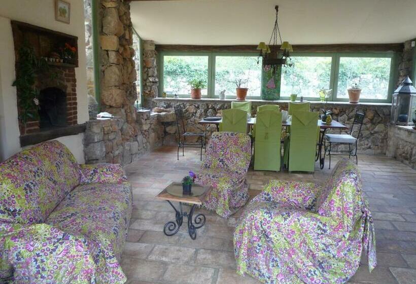 مبيت وإفطار La Rose Des Vents