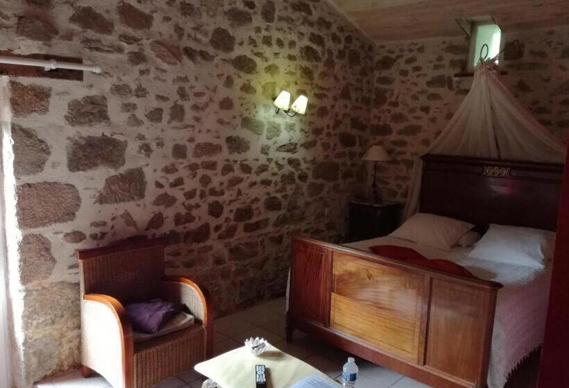 مبيت وإفطار La Trainelière