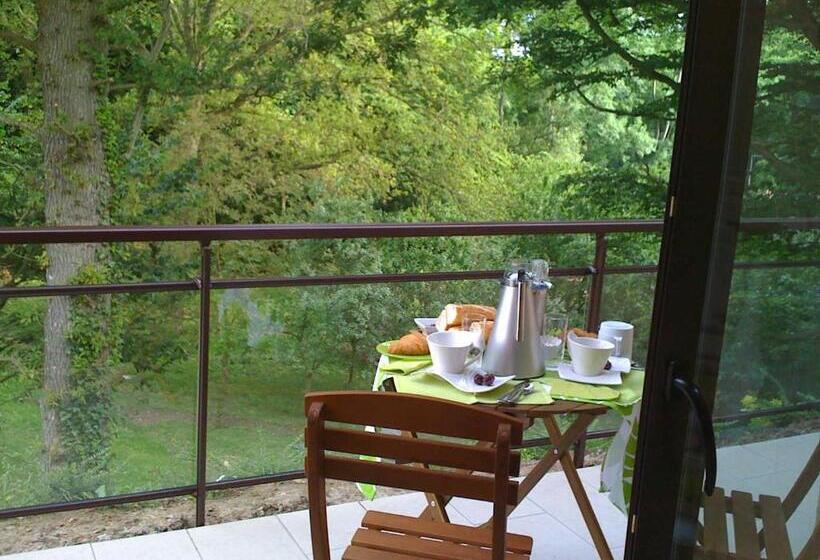 مبيت وإفطار La Villa Antalya