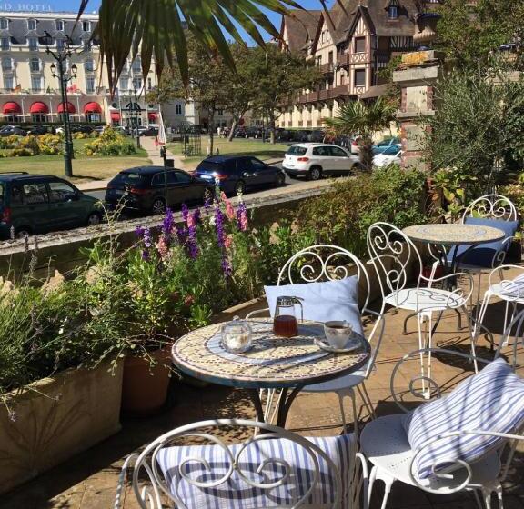 مبيت وإفطار La Villa L Argentine