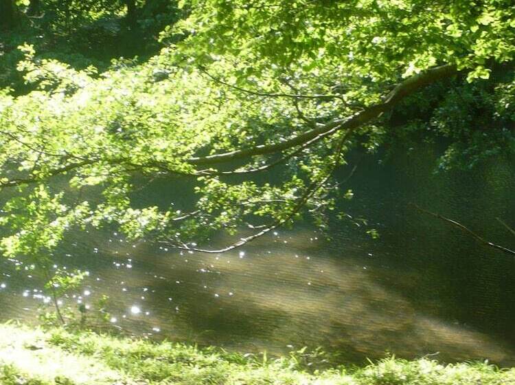 민박 Le Château De La Vierge