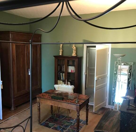 ベッドアンドブレックファースト Le Clos De La Muse