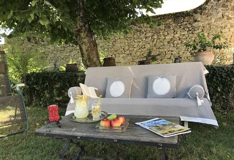 ベッドアンドブレックファースト Le Clos De La Muse