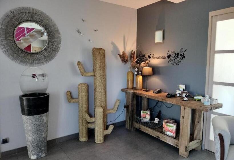 ベッドアンドブレックファースト Le Clos Des Pommiers