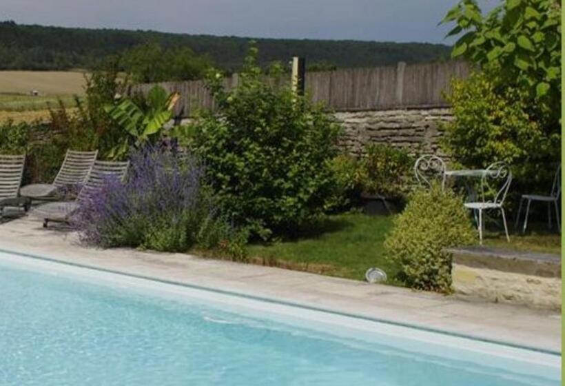 مبيت وإفطار Le Clos Du Murier