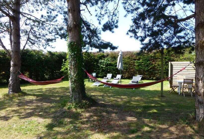 צימר Le Clos Du Pont Martin