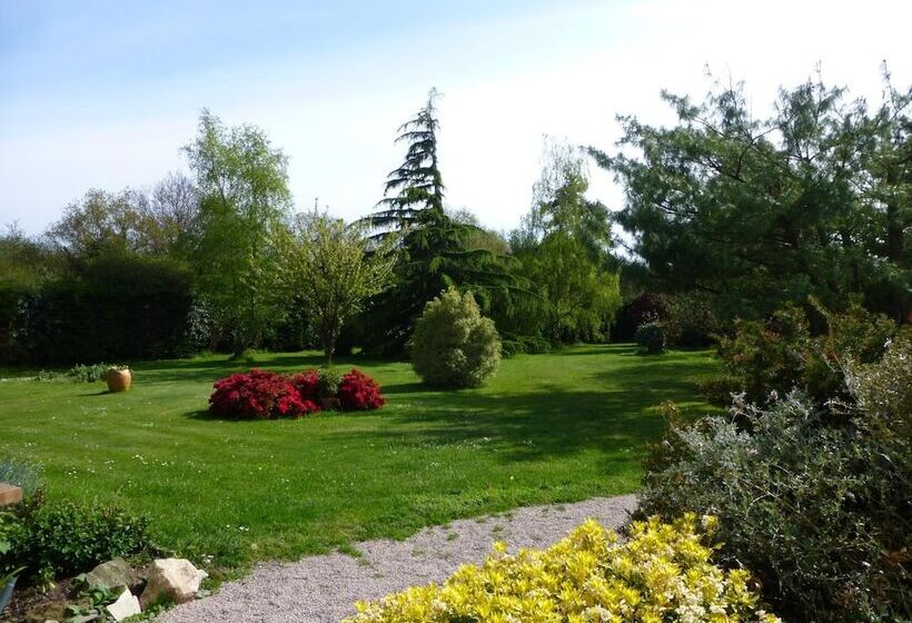 צימר Le Clos Du Pont Martin