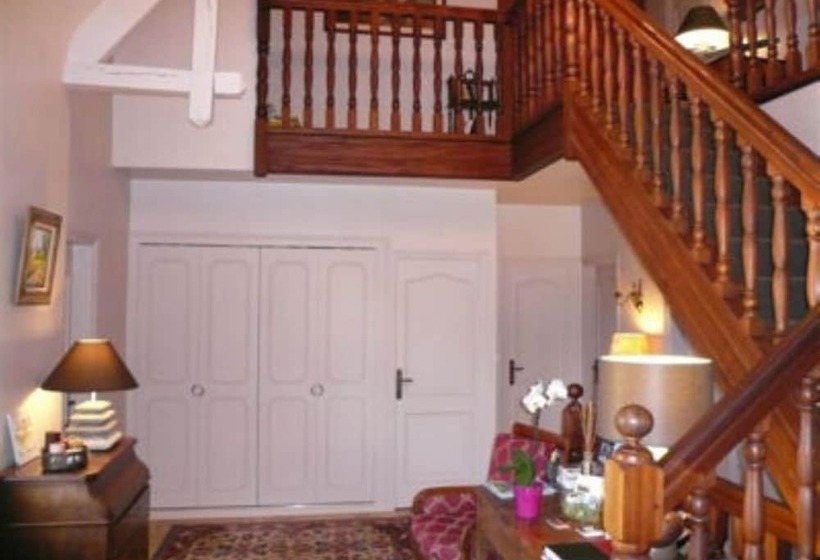 צימר Le Clos Du Pont Martin