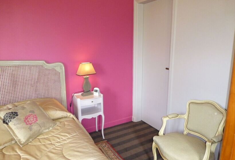 צימר Le Clos Du Pont Martin