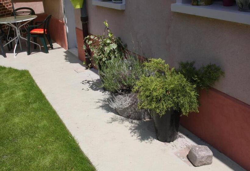 مبيت وإفطار Le Kiosque Amiens Chambres D'hôtes