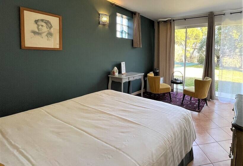 ベッドアンドブレックファースト Le Mas Carré