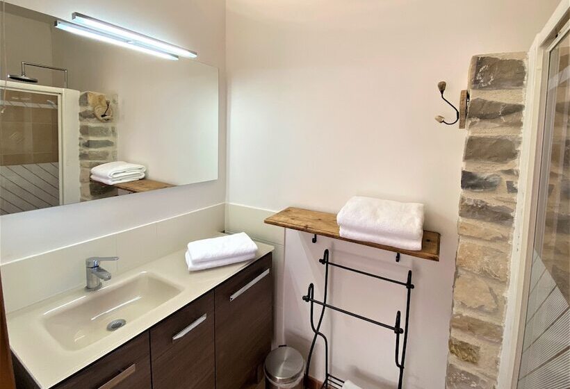 ベッドアンドブレックファースト Le Mas Carré