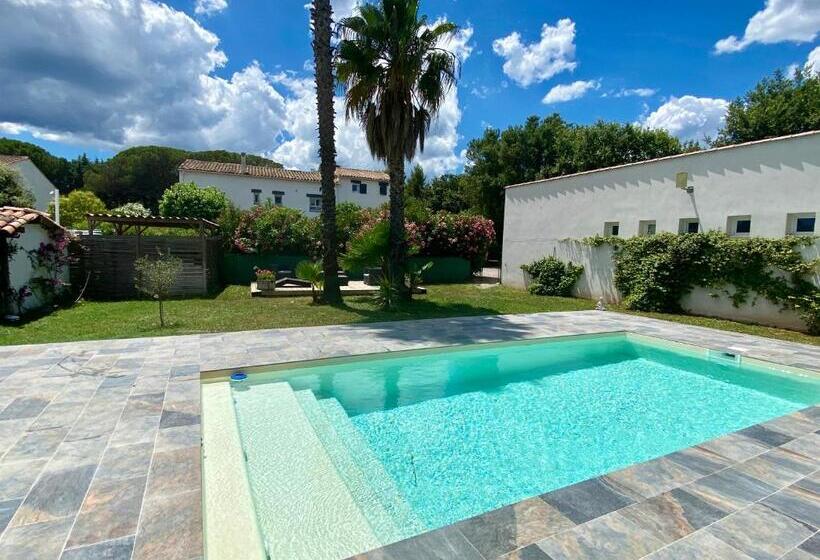 مبيت وإفطار Chambres D Hôtes Le Mas Du Bijou Bleu