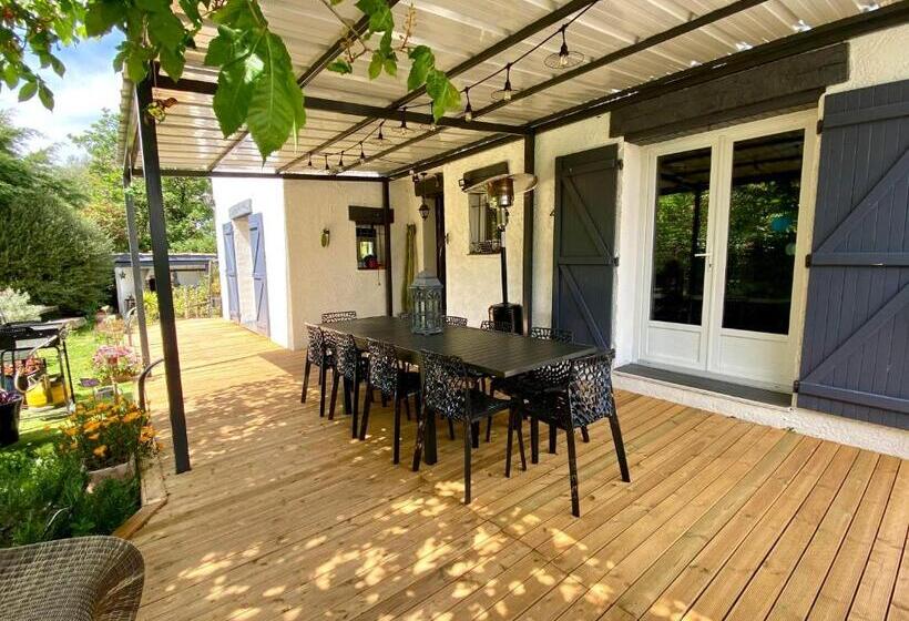 مبيت وإفطار Chambres D Hôtes Le Mas Du Bijou Bleu