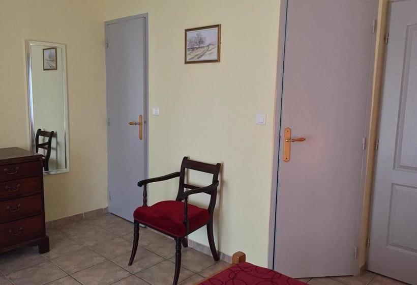 Bed and Breakfast Le Mas Du Rouquan