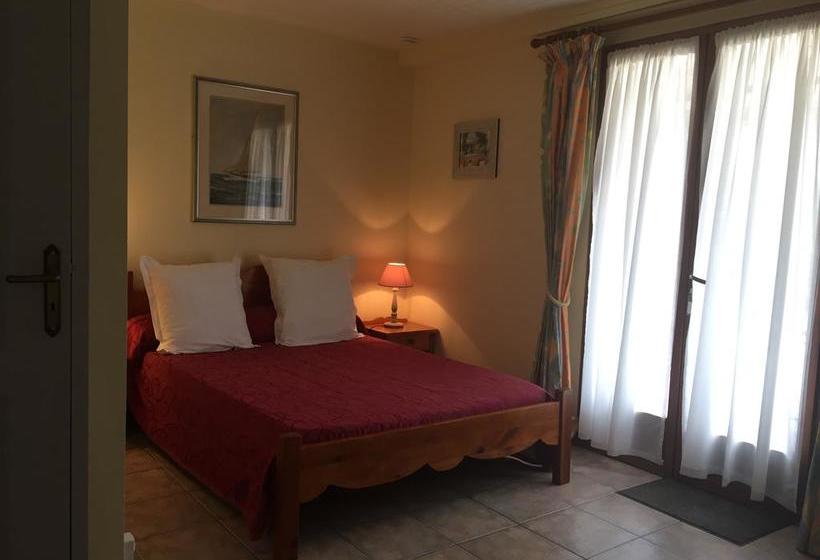 Bed and Breakfast Le Mas Du Rouquan