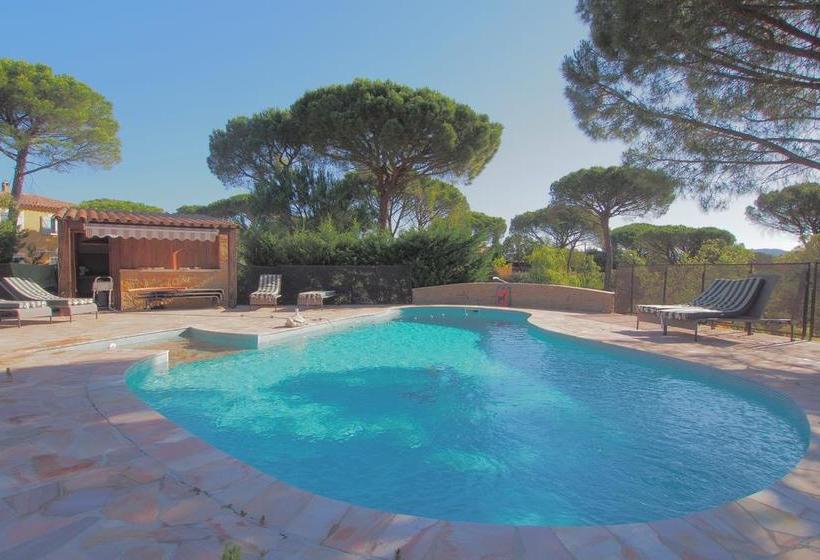 Bed and Breakfast Le Mas Du Rouquan