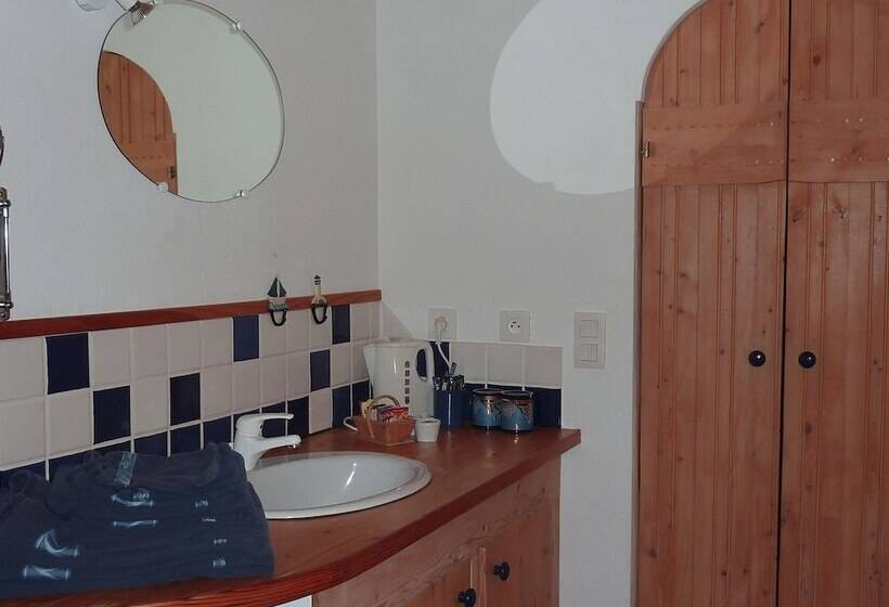 مبيت وإفطار Les Chênes Bleus