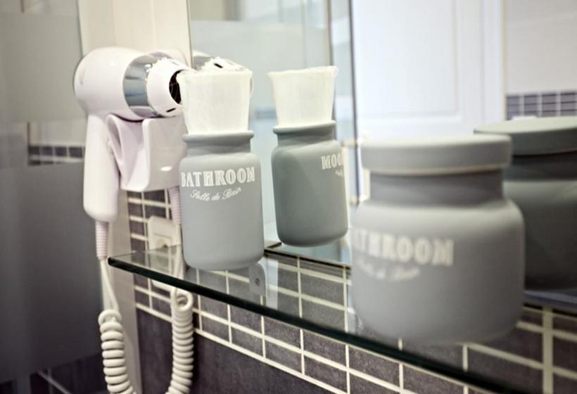 住宿加早餐  Maison D Hôtes Les Jardins De Mazamet