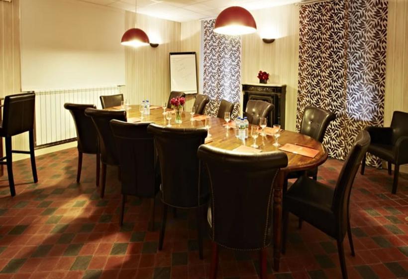 住宿加早餐  Maison D Hôtes Les Jardins De Mazamet